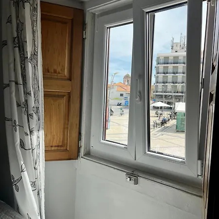 Maison d'hôtes Residência Aviz Peniche