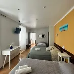 Residencia Aviz Guest house Peniche